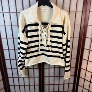 Marled Women's XL oversize comfy sweater black and white laced up